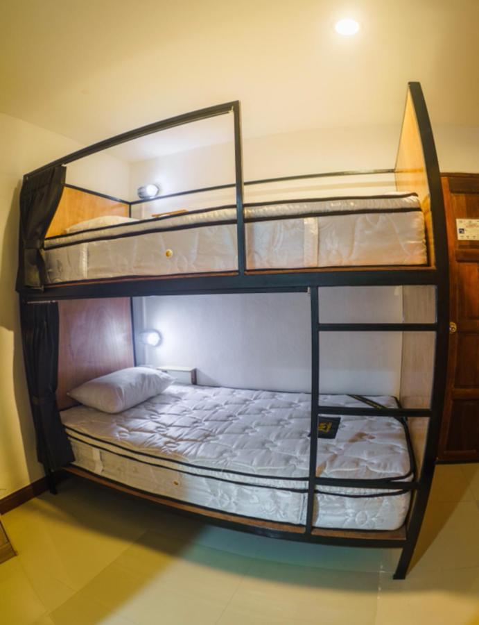 קו טאו Nitro House Hostel מראה חיצוני תמונה